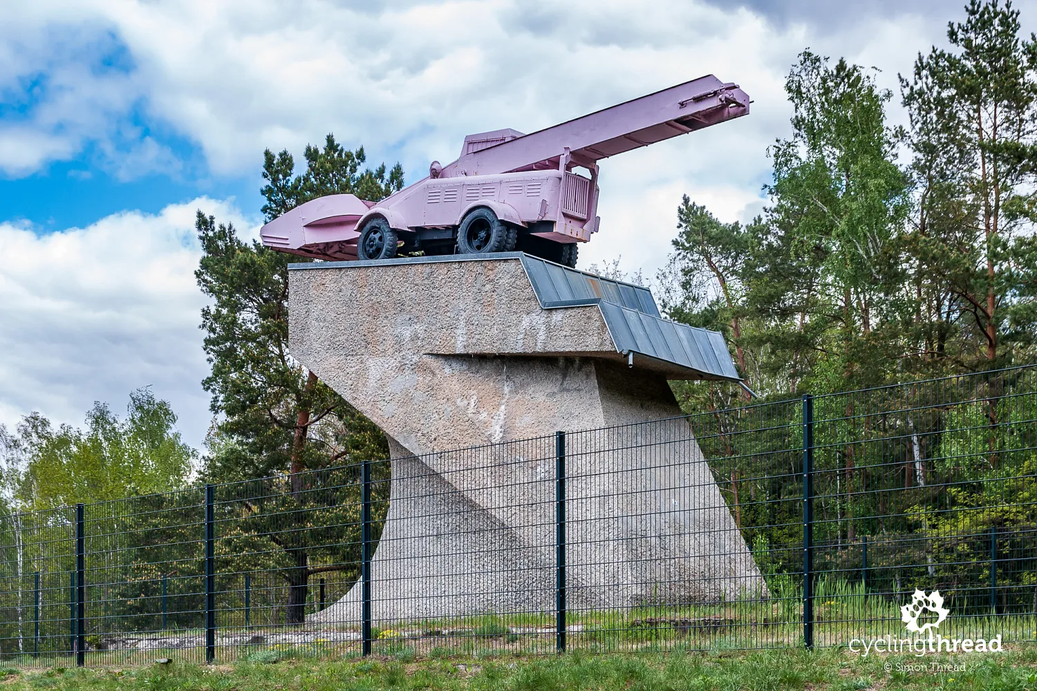 A pink snowplow instead of a Russian tank